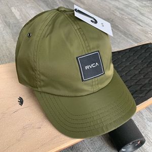 🔥🔥RVCA - STAPLE DAD HAT🔥🔥